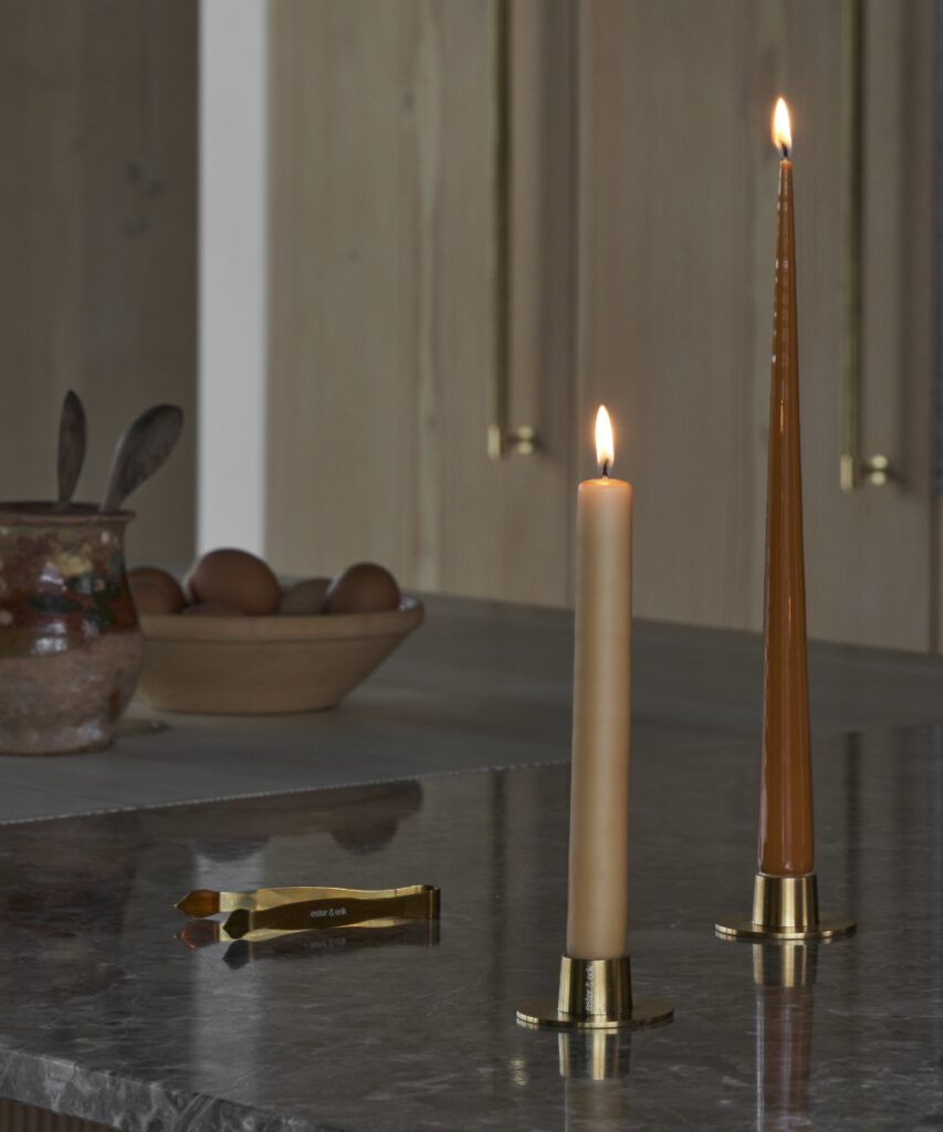 ester & erik gyertyaoltó